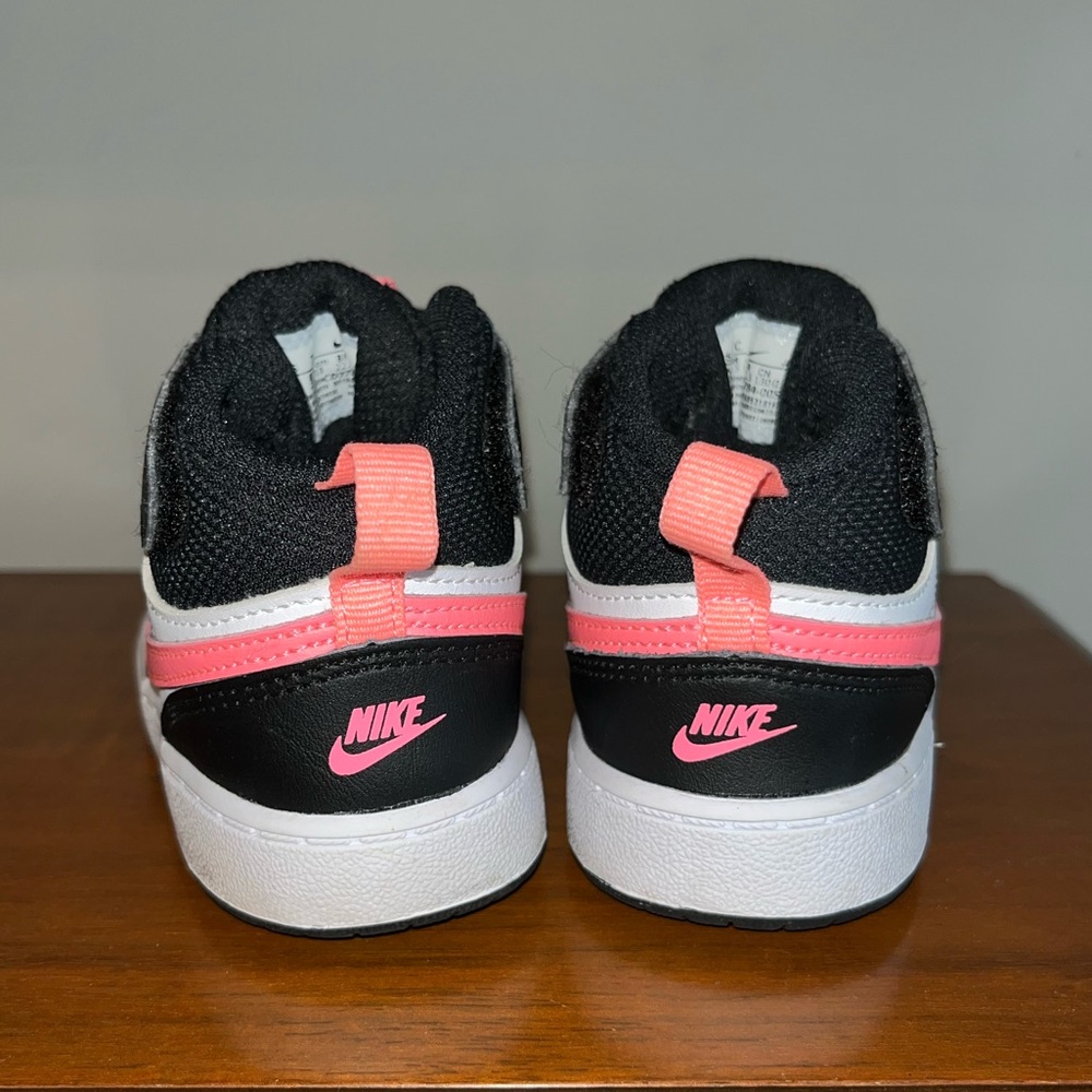 KIDS' NIKE INFANT & TODDLER COURT BOROUGH MID 2 SNEAKERS Unisex Black Pink - 7 - Picture 10 of 16